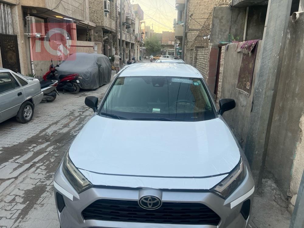 تويوتا راف 4